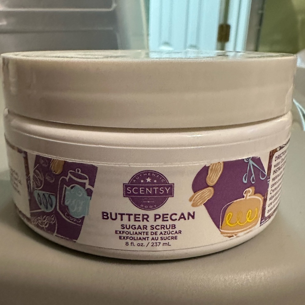 Brand New Scentsy Sugar Scrub